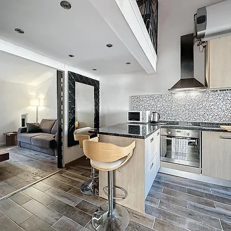 Apartment 30m2 Mezzanine - 50m Palais & Plages *